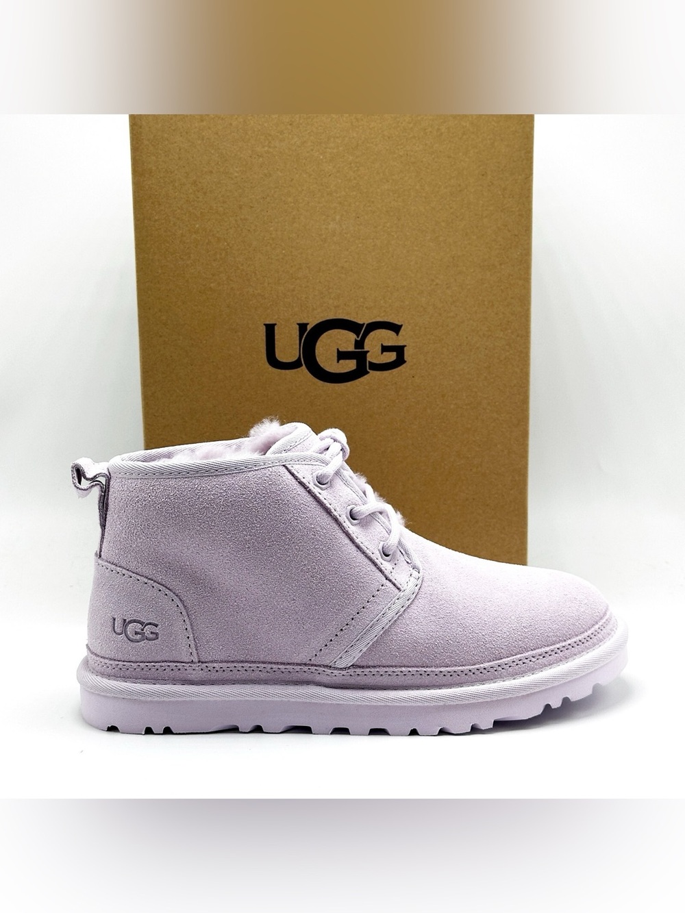 NWT UGG Neumel Suede Chukka Boots (new with tags) – light lilac   Size 8
